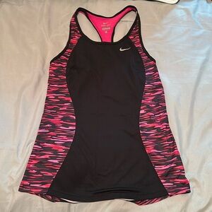 Nike dry fit tank size small EUC